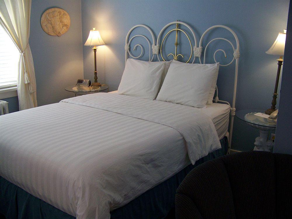 Rosewood Inn Victoria Eksteriør billede